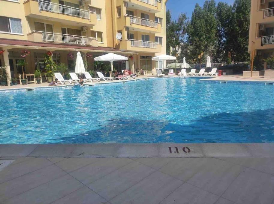 Wohnung Am Sonnenstrand Слънчев бряг Екстериор снимка